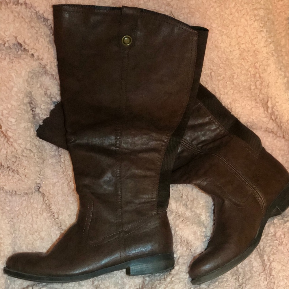 Wide calf knee high boots
